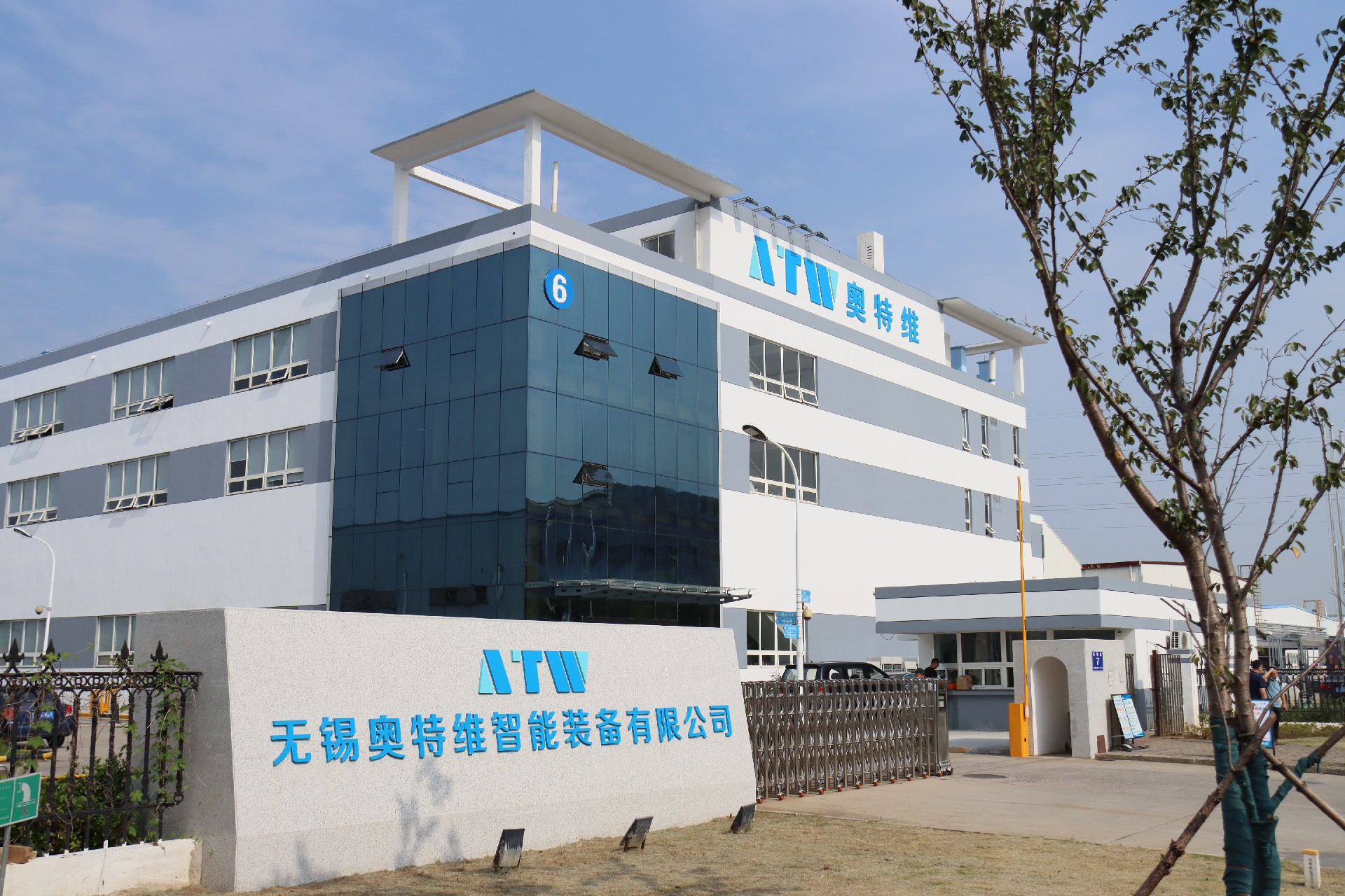 1761461805205267.jpg 101.jpg