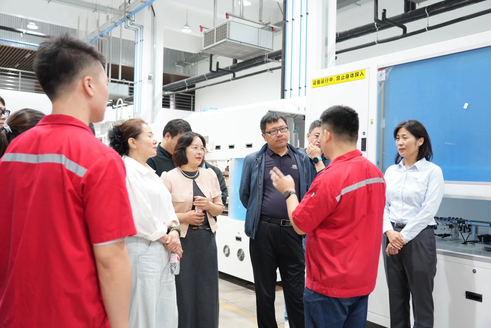 1761480914159969.jpg 702.jpg